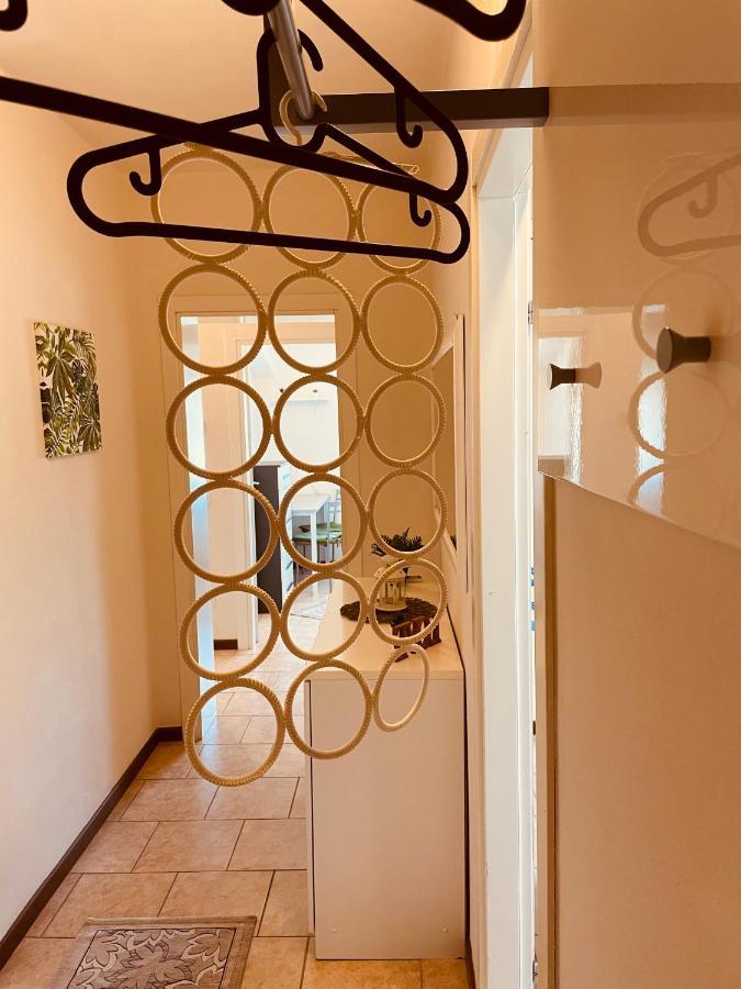 Апартаменти Casa Amelie Песк'єра-дель-Гарда Екстер'єр фото