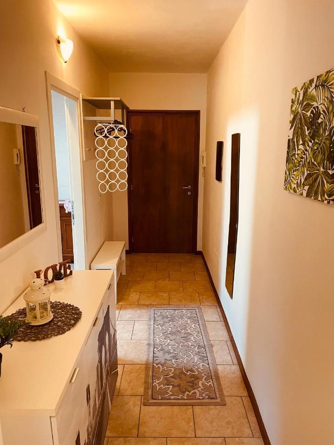 Апартаменти Casa Amelie Песк'єра-дель-Гарда Екстер'єр фото